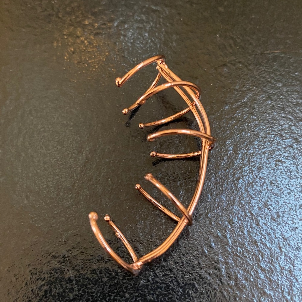 Rose gold ear cuff